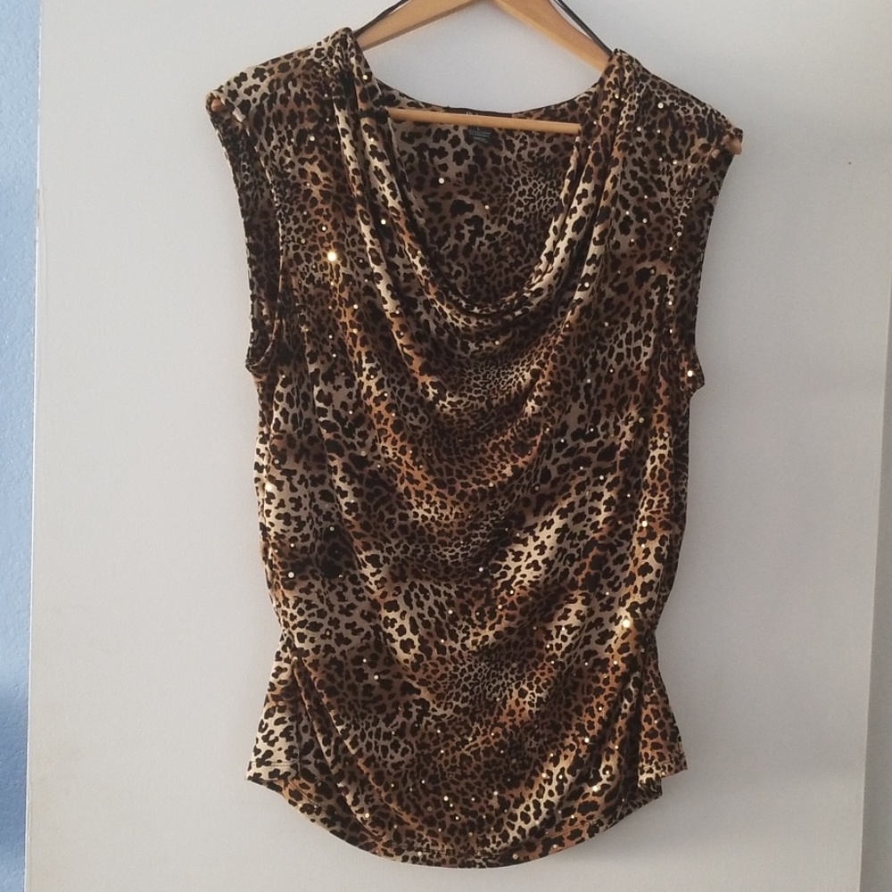 Leopard pull over blouse
